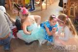 20190226232932_DSC_0053: Foto: Děti na tupadelském karnevale pobavil čaroděj Emča!