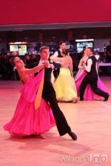 20190320120625_ts_novak143: Foto, video: Po úspěšné reprezentaci na taneční soutěži si „odskočili“ na Taneční ples