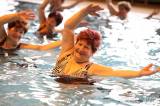 20190327113202_5G6H2765: Foto: O pravidelné zdravotní cvičení v kutnohorském bazénu je zájem