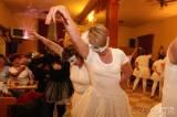 20190421011214_5G6H3958: Foto: Fialkový ples pozdravily žlebské ženy klasickým baletem „Labutí jezero“