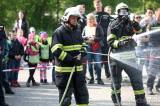 20190502122754_5G6H0581: Foto: Svou práci na základně kutnohorských hasičů předvedli také letečtí záchranáři