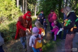 imgp1749: Foto: V okolí rozhledny Bohdanka na děti čekala celá řada pohádkových postav