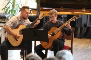 Foto: Absolventský koncert odehráli žáci Beaty Peterkové Kotyzové a Petra Šťastného