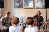 20190627162626_DSCF9096: Foto: V kutnohorském Blues café zahráli Sir Oliver Mally a Peter Schneider