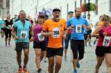20190810110455_IMG_2953: Foto: Na start Dačického dvanáctky se postavilo přes tři stovky běžců!