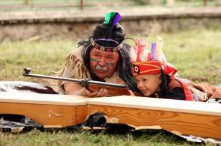 Foto: O dětský den v Kobylnici se v neděli postarali hlavně indiáni!