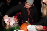 20191031194829_IMG_5486: Foto: Halloweenský večer si děti užily při procházce tajemným parkem Vodranty v Čáslavi