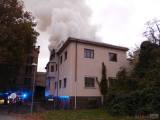 20191101100331_74235572_2656266934470452_7774530068692336640_o: Požár bytového domu na Podskalském nábřeží v Kolíně způsobil škodu tři a půl milionu korun