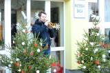 20191204104523_5G6H8378: Foto, video: V kutnohorské MŠ Benešova II slavnostně rozsvítili vánoční stromy