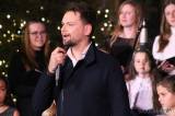 20191215143846_IMG_6160: Foto: Pěvecké sbory Muscina a Koťata vystoupily na Vánočním koncertu s Josefem Vágnerem