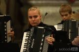 20191219220424_5G6H3563: Foto, video: Žáci ZUŠ Kutná Hora odehráli druhý „Vánoční koncert“ v kostele sv. Jana Nepomuckého