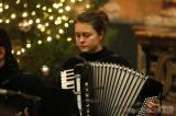 20191219220424_5G6H3572: Foto, video: Žáci ZUŠ Kutná Hora odehráli druhý „Vánoční koncert“ v kostele sv. Jana Nepomuckého