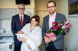 Prvním miminkem roku 2020 v Kolíně je Anička Kašparová