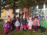 20200213211747_MSM_sovy130: Zahradu Mateřské školy v Miskovicích ozdobily keramické sovy!