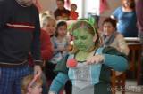 20200225222707_DSC_1312: Foto: S dětmi v Tupadlech si na karnevale pohrál také čaroděj Emča!