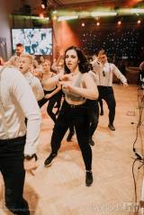 20200301180932_Baix_IMG_00097: Foto: V Lorci v sobotu tančili hlavně maturanti z třídy C4A Gymnázia Jiřího Ortena