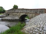 20200629153757_DSCN2966: Je v Kamenných Mostech nejstarší most v zemi?
