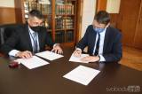 20200921223049_5G6H0008: Kutnohorská průmyslovka podepsala „memorandum o spolupráci s ČVUT“!