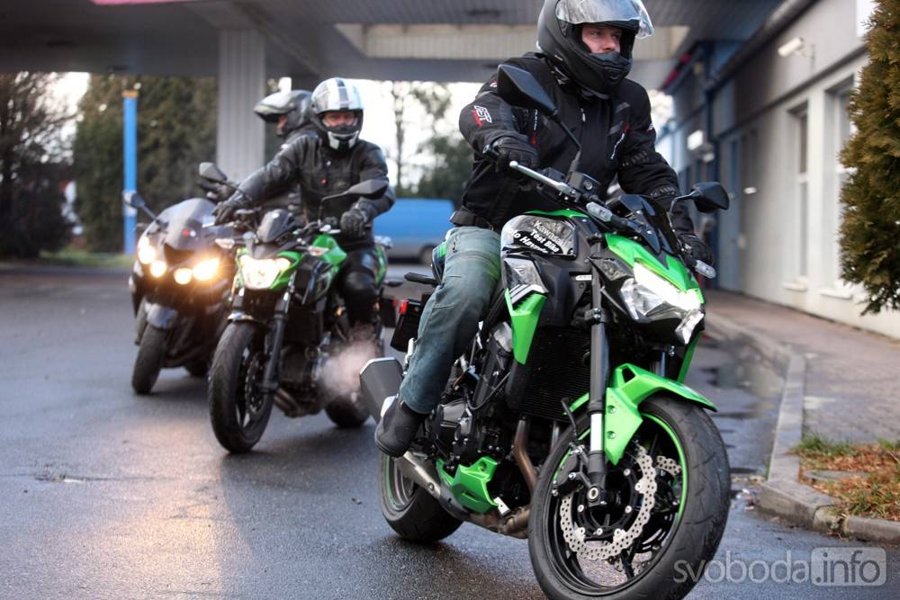 Foto: Motorkáři Freedom vyrazili na Štědrý den na tradiční vyjížďku