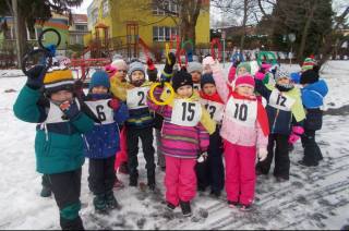 Foto: V Mateřské školce Pohádka uspořádali zimní olympiádu!