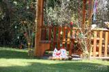 20210331153431_5G6H6882: Foto: Na zahradu MŠ Pohádka dorazily Velikonoce, podílely se i děti!