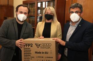 Darované respirátory pomohou pedagogům kutnohorské průmyslovky