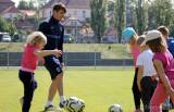 20210601203406_IMG_3292: Foto: Děti z čáslavských mateřinek oslavily svůj svátek programem s FK Čáslav 