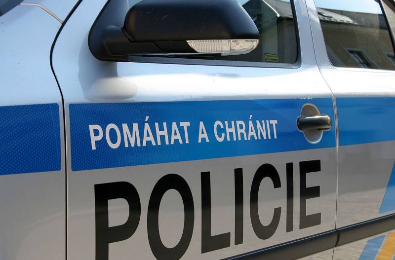Vyšetřují vloupání do zaparkovaných vozidel v Kutné Hoře