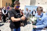 20210704195011_IMG_4936: Foto, video: Motorkáři z Freedoom Čáslav gratulovali novomanželům Procházkovým