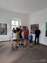 20210707094300_IMG_20210626_170003: V galerii Muzea Malešov můžete vidět výstavu obrazů Ondřeje Sokače