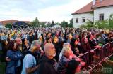 20210802230817_IMG_6544: Foto: Slovenská skupina No Name roztančila a rozezpívala zahrady GASKu