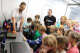 20210806100117_IMG_6656: Kutnohorské děti z příměstského tábora Veselá věda navštívil kamion s technickou laboratoří