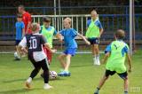 20210810151310_IMG_4029: Foto: Příměstský kemp FK Čáslav si užívá padesátka dětí 