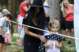 20210821183151_IMG_0631: Foto, video: V paběnickém lese čekaly v sobotu na děti pohádkové bytosti!