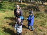 20210924202312_miskovice788: Pohádkový les dětem z MŠ Miskovice připravili rodiče