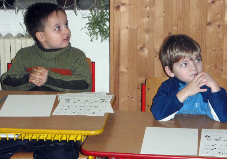 Předškolní děti poprvé usedly do školních lavic, zatím pouze na zkoušku