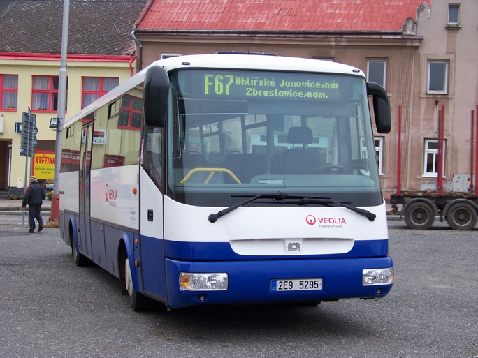 Kraj od šestého března ruší několik dalších autobusových spojů na Kutnohorsku