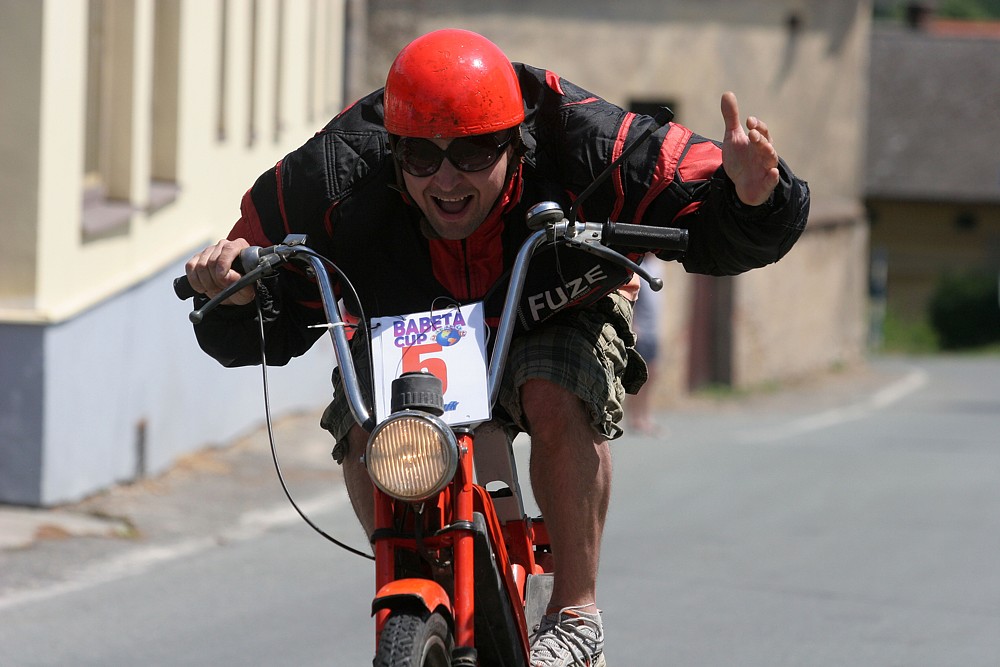 Mopedy vydráždí opět v Křeseticích, odstartuje tam 12. ročník závodu Babeta Cup