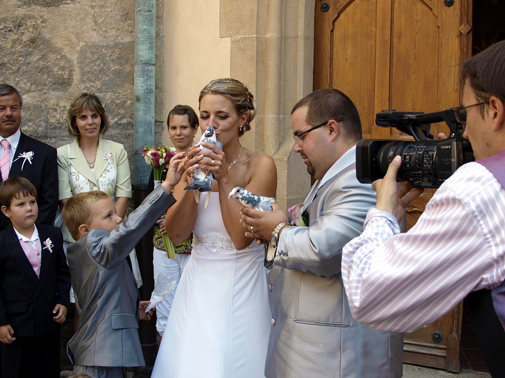 Svatbu tentokrát slavili házenkáři, Andrea Gabrišová se od soboty jmenuje Saláková