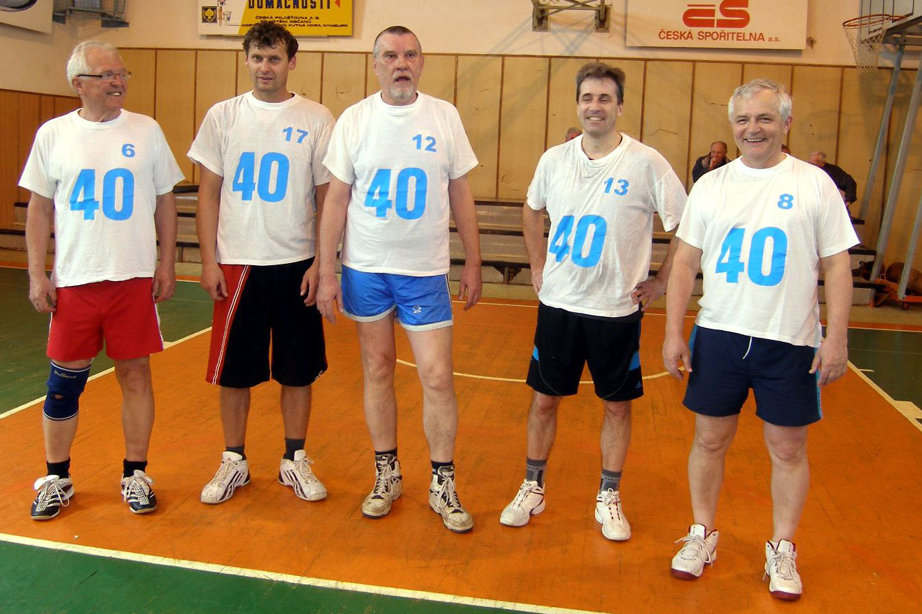 Bývalí basketbalisté se sejdou v sobotu na třetím Memoriálu Jiřího Schödlbauera