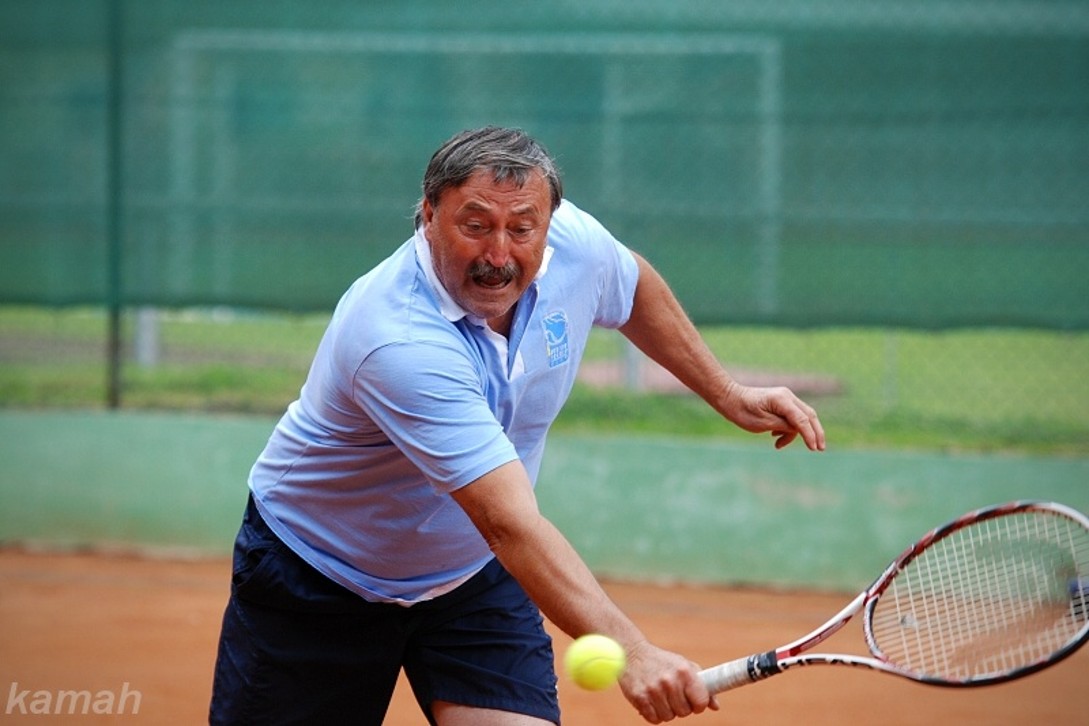 Tenisový turnaj osobností přilákal do Čáslavi Antonína Panenku či herce Michala Dlouhého