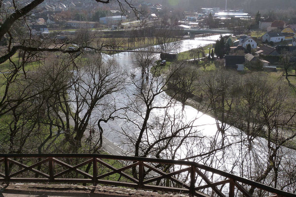 Foto: Hladina řeky Sázava hrozí i ve Zruči, Doubrava zase ve Žlebech