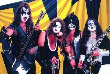 V rámci Rockového léta na parketu v Nových Dvorech zahrají Kiss revival a Markýz John