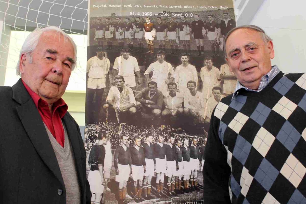 Foto: Kutnohořané byli u vzpomínky na fotbalovou legendu Ladislava Přádu