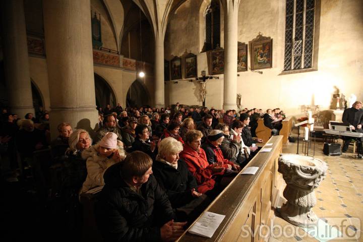 Na nedělním Vánočním koncertu v kostele sv. Vavřince zazpívá sbor Freetet