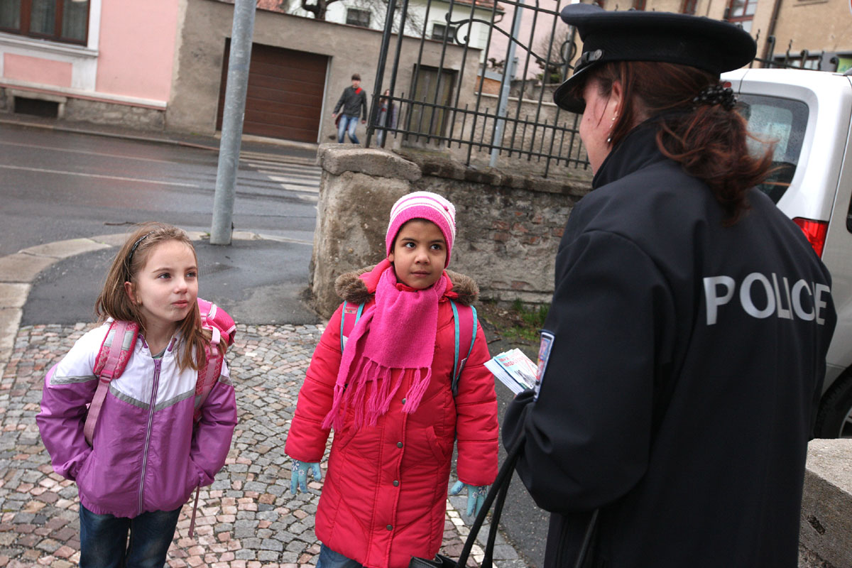 Foto: Také na Kutnohorsku dohlíží „Zebra“ na školáky základních škol