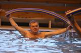 5G6H0564: Foto: V kutnohorském bazénu pod vedením Karly Fialové utužili fyzickou kondici