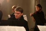 5G6H3796: Foto: Bouřlivý potlesk zakončil "Adventní koncert" Kutnohorského komorního orchestru