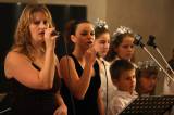 5G6H6389: Vánoční koncert v refektáři GASKu připravil soubor Marcely Radoměřské