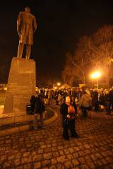 5G6H7329: Kutnohoráci ve čtvrtek vzpomínali na Václava Havla u pomníku T.G.Masaryka